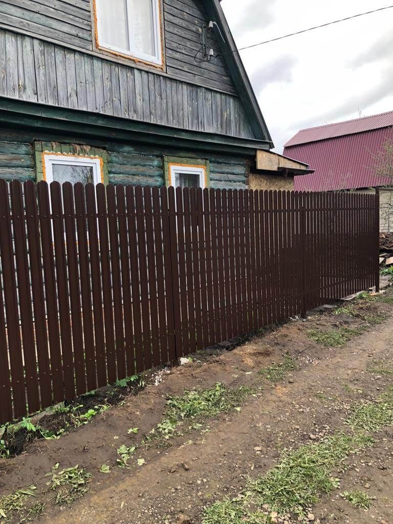 Забор из штакетника ЭКО-М 22м RAL8017/8017 Шоколад двусторонний в Всеволожске