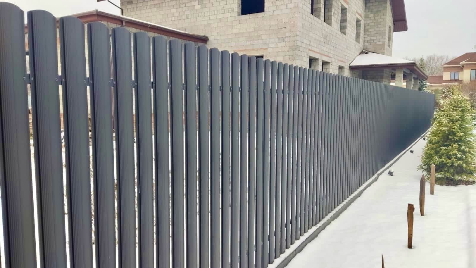 Забор из евроштакетника 33м RAL7024/7024 Серый Графит двусторонний МАТТЕ в Всеволожске